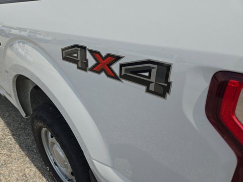 Used 2020 Ford F150 XL image 4