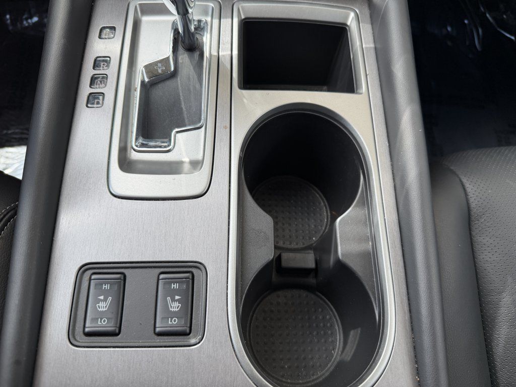 Used 2024 Nissan Murano SL AWD/4WD image 23
