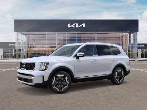 Used 2025 Kia Telluride EX AWD/4WD image 3