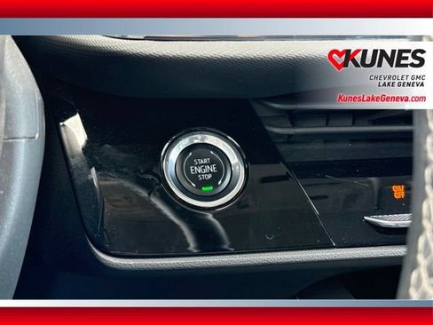 Used 2024 Buick Envision Preferred AWD/4WD image 22