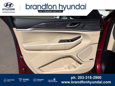 Used 2021 Jeep Grand Cherokee L Limited AWD/4WD image 11