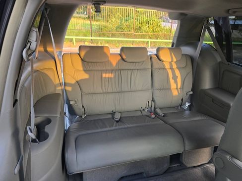 Used 2005 Honda Odyssey Touring image 35