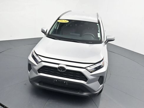 Used 2024 Toyota RAV4 XLE AWD/4WD image 26