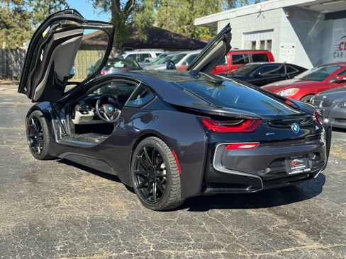 Used 2017 BMW i8 AWD/4WD image 4