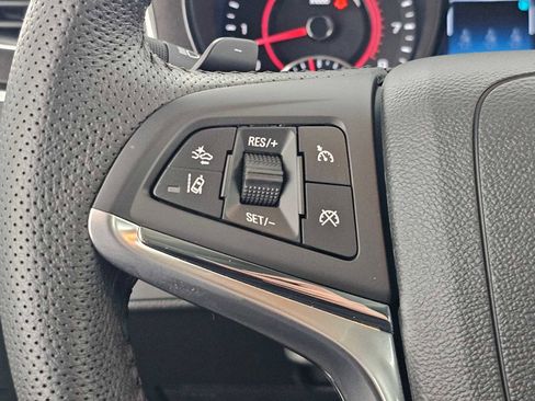 Used 2015 Chevrolet SS image 23