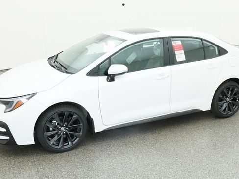 New 2026 Toyota Corolla XSE FWD image 2