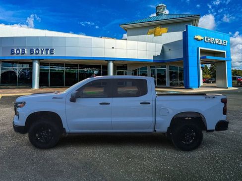 Used 2023 Chevrolet Silverado 1500 Custom Trail Boss image 6