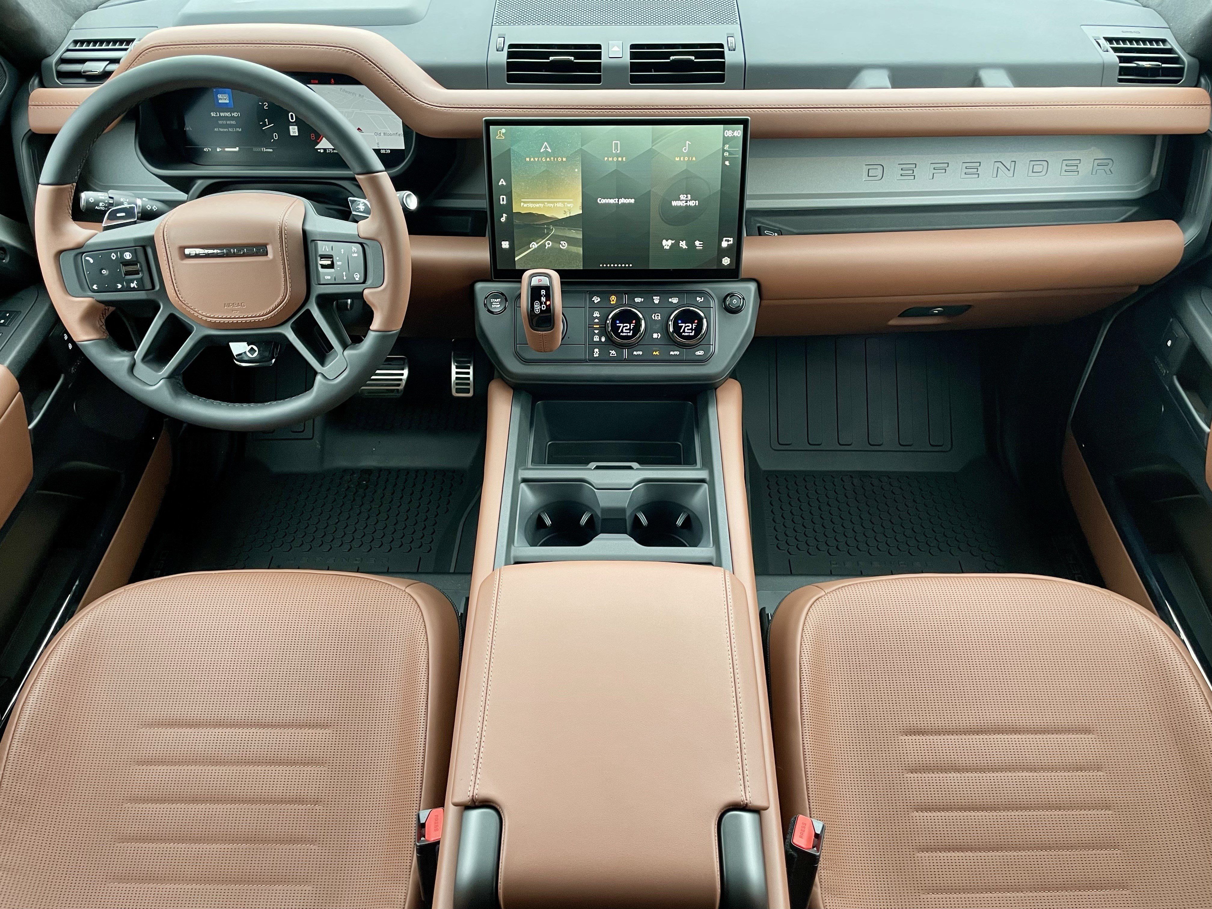 New 2026 Land Rover Defender 110 OCTA AWD/4WD image 16