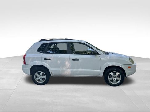 Used 2007 Hyundai Tucson GLS FWD image 6