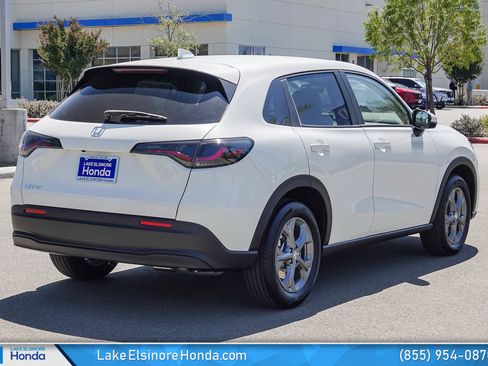 New 2027 Honda HR-V LX image 7