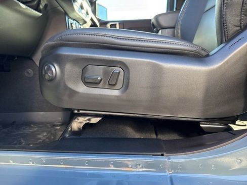 New 2026 Jeep Wrangler Unlimited Sahara image 9