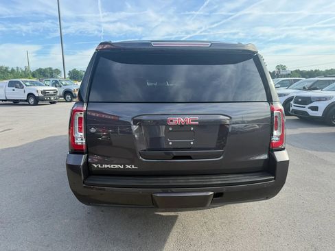 Used 2016 GMC Yukon XL SLT w/ Open Road Package RWD image 5