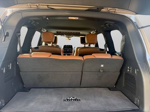 Used 2022 INFINITI QX80 Sensory w/ Cargo Package image 9