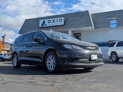 Used 2022 Chrysler Voyager LX