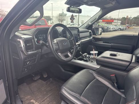 Used 2021 Ford F150 Lariat image 8