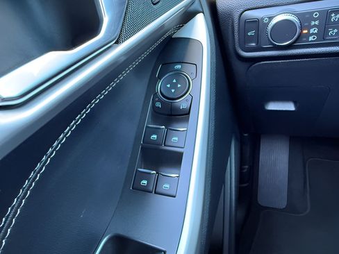 Certified 2022 Ford Explorer XLT AWD/4WD image 21