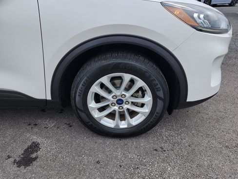 Used 2020 Ford Escape SE AWD/4WD image 10