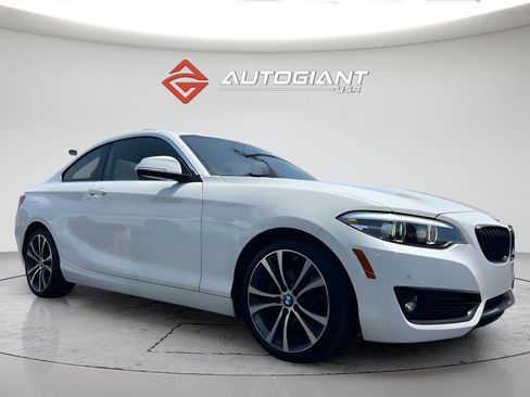 Used 2019 BMW 230i xDrive Coupe w/ Premium Package AWD/4WD image 8
