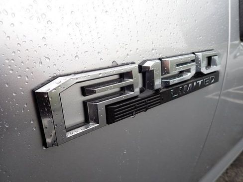 Used 2018 Ford F150 Limited w/ Trailer Tow Package AWD/4WD image 14
