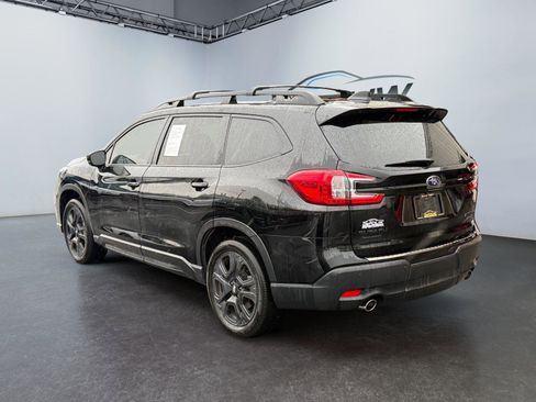 Used 2025 Subaru Ascent Bronze Edition AWD/4WD image 5