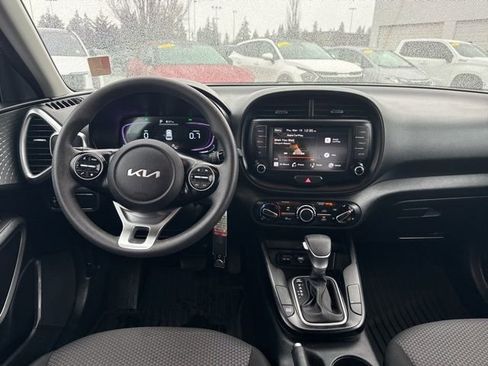 Certified 2024 Kia Soul LX w/ Option Group 015 image 16
