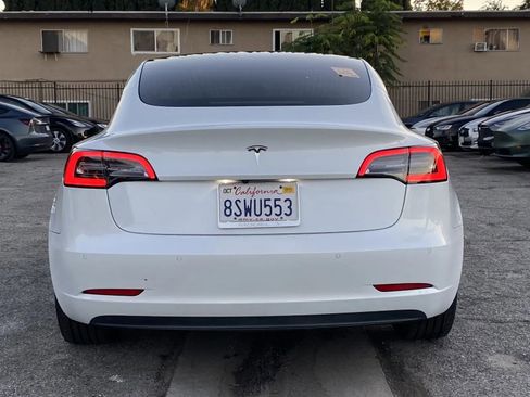 Used 2020 Tesla Model 3 image 3