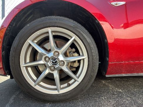 Used 2017 MAZDA MX-5 Miata Sport RWD image 21