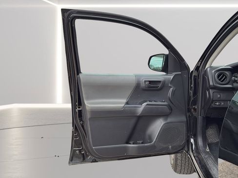 Used 2023 Toyota Tacoma SR AWD/4WD image 26