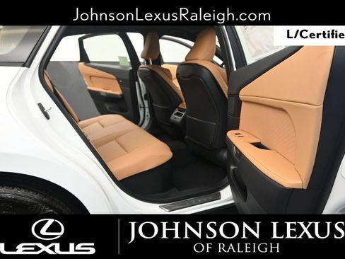 Used 2026 Lexus ES 350h AWD w/ Cold Area Package image 13