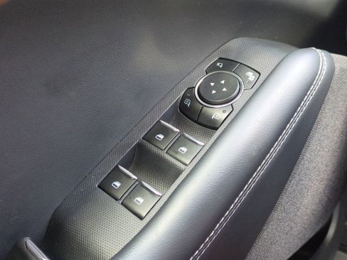 Used 2023 Ford Mustang Mach-E Premium image 27