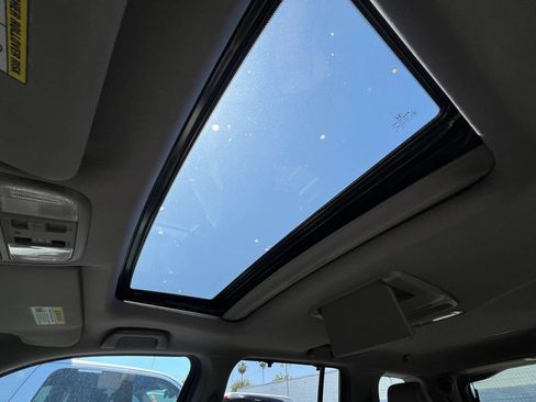 Used 2014 Honda Pilot Touring image 14