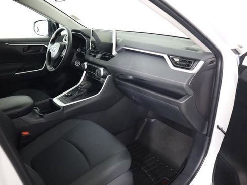 Used 2025 Toyota RAV4 LE image 47