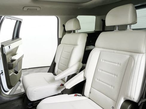 Used 2025 Hyundai Santa Fe Calligraphy FWD image 21