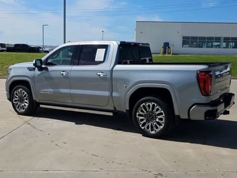 Used 2024 GMC Sierra 1500 Denali Ultimate AWD/4WD image 6