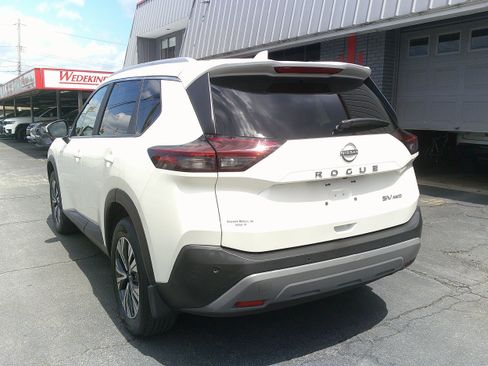 Used 2023 Nissan Rogue SV w/ SV Premium B Package AWD/4WD image 7