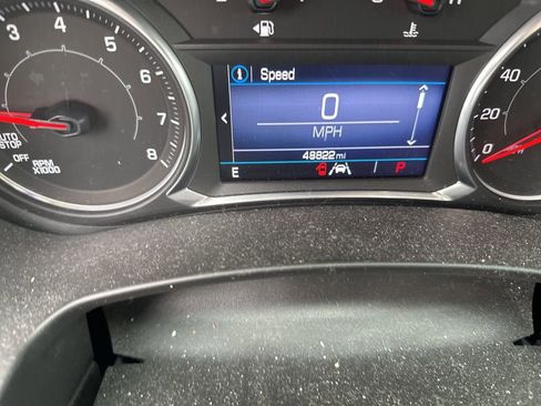 Used 2020 GMC Terrain SLE w/ Driver Convenience Package image 8