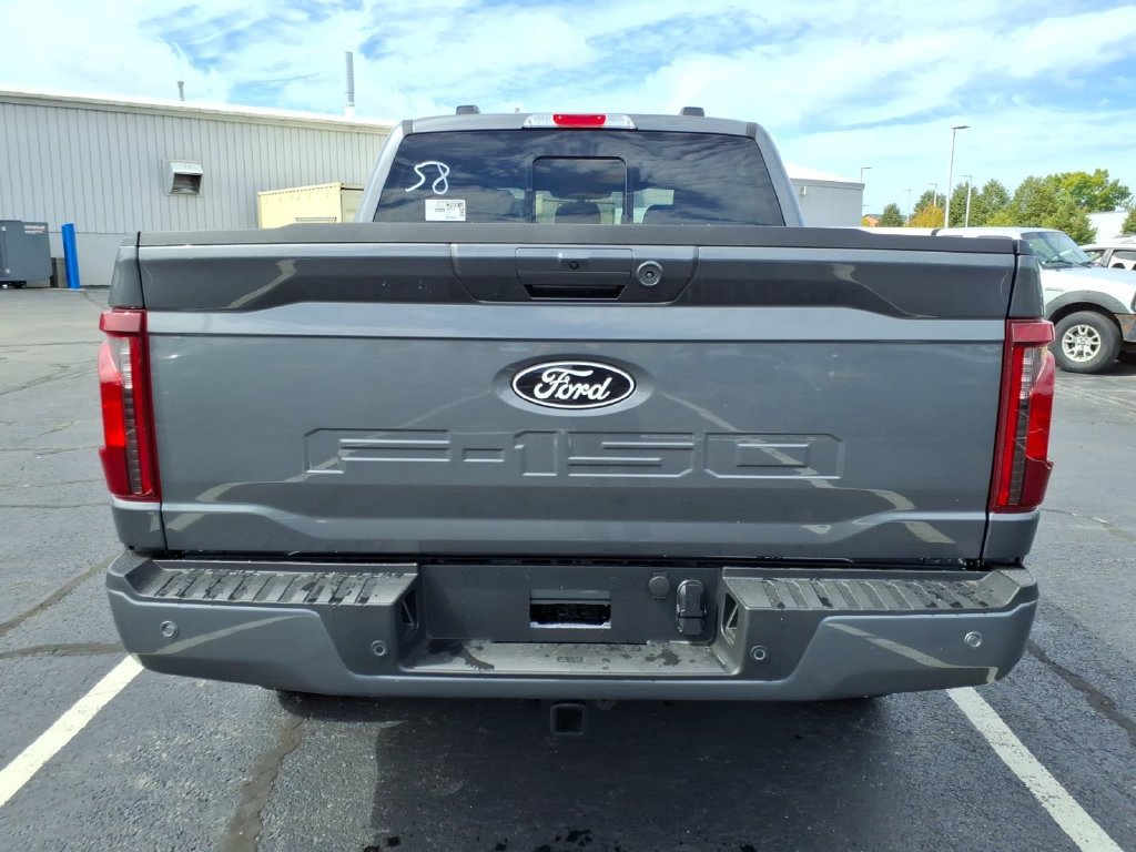 New 2026 Ford F150 XLT w/ Equipment Group 302A MID AWD/4WD image 5