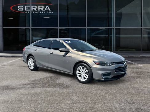 Used 2018 Chevrolet Malibu LT FWD image 7