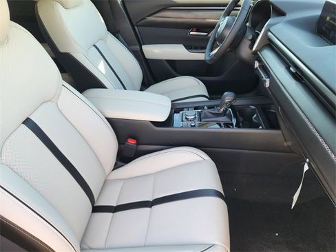 New 2026 MAZDA CX-50 AWD 2.5 S w/ Weather Package image 17