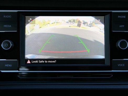 Used 2020 Volkswagen Jetta S w/ Driver Assistance Package image 23