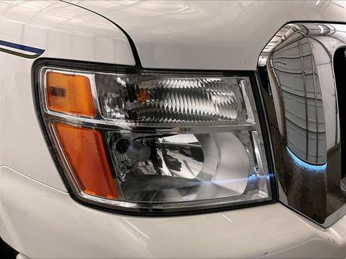 Used 2019 Nissan NV 2500 SV RWD image 25