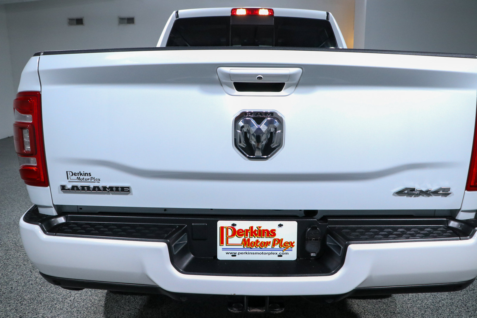 Used 2024 RAM 2500 Laramie w/ Bed Utility Group AWD/4WD image 8
