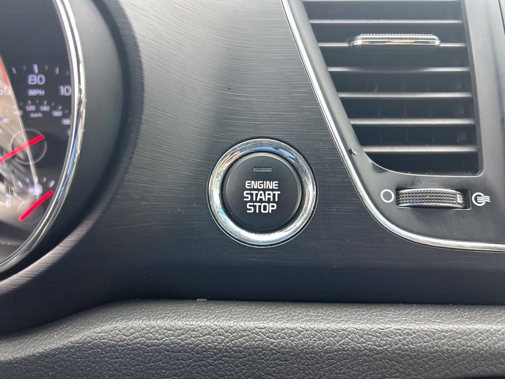 Used 2020 Kia Sedona EX FWD image 40