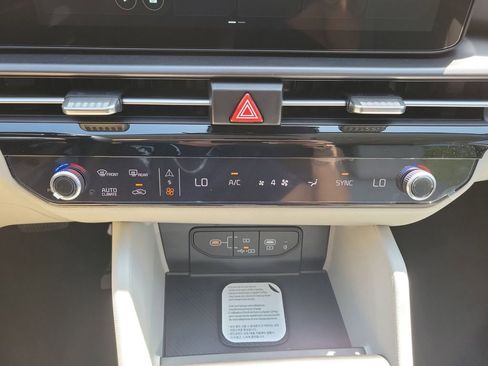 New 2026 Kia Sportage EX image 34