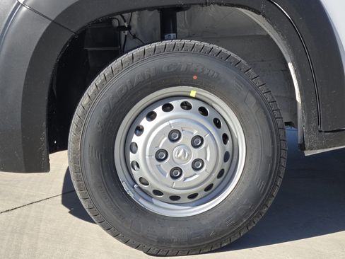 New 2026 RAM ProMaster 2500 w/ Convenience Group image 8