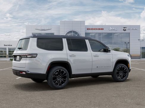 New 2026 Jeep Grand Wagoneer Summit image 4