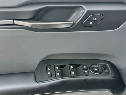 Used 2024 Kia EV9 Light RWD image 15