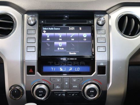 Used 2019 Toyota Tundra Limited w/ Limited Premium Package AWD/4WD image 23