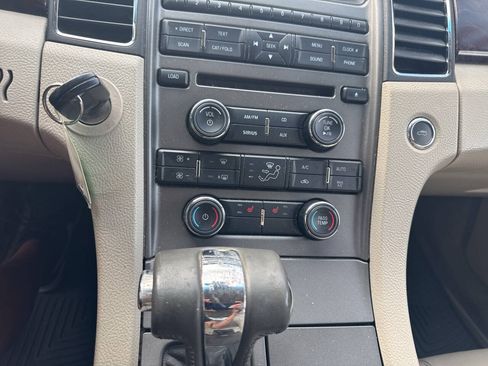 Used 2011 Ford Taurus SEL w/ 201A Rapid Spec Order Code AWD/4WD image 28
