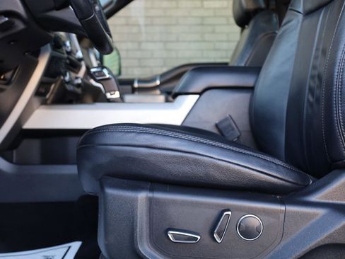 Used 2018 Ford F150 Lariat AWD/4WD image 16
